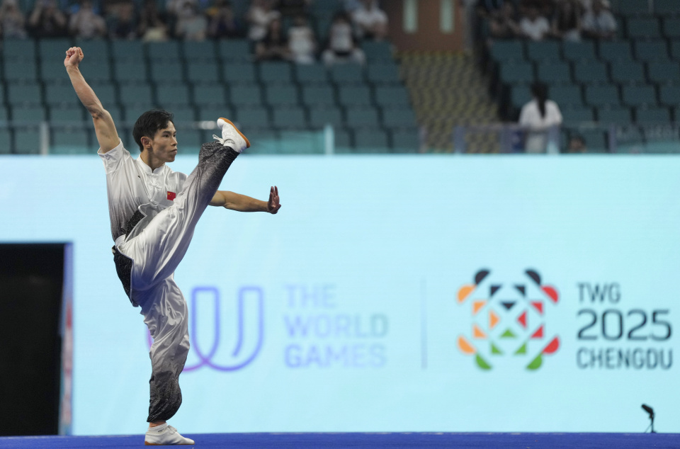 PxIPq, src, 胥冰洁